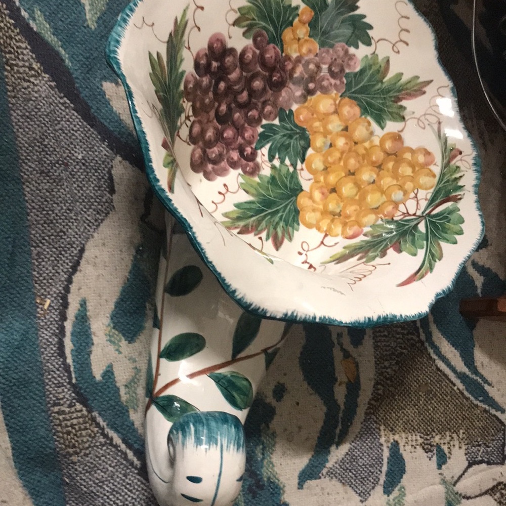 Hand painted dish - Picture 14 of 15